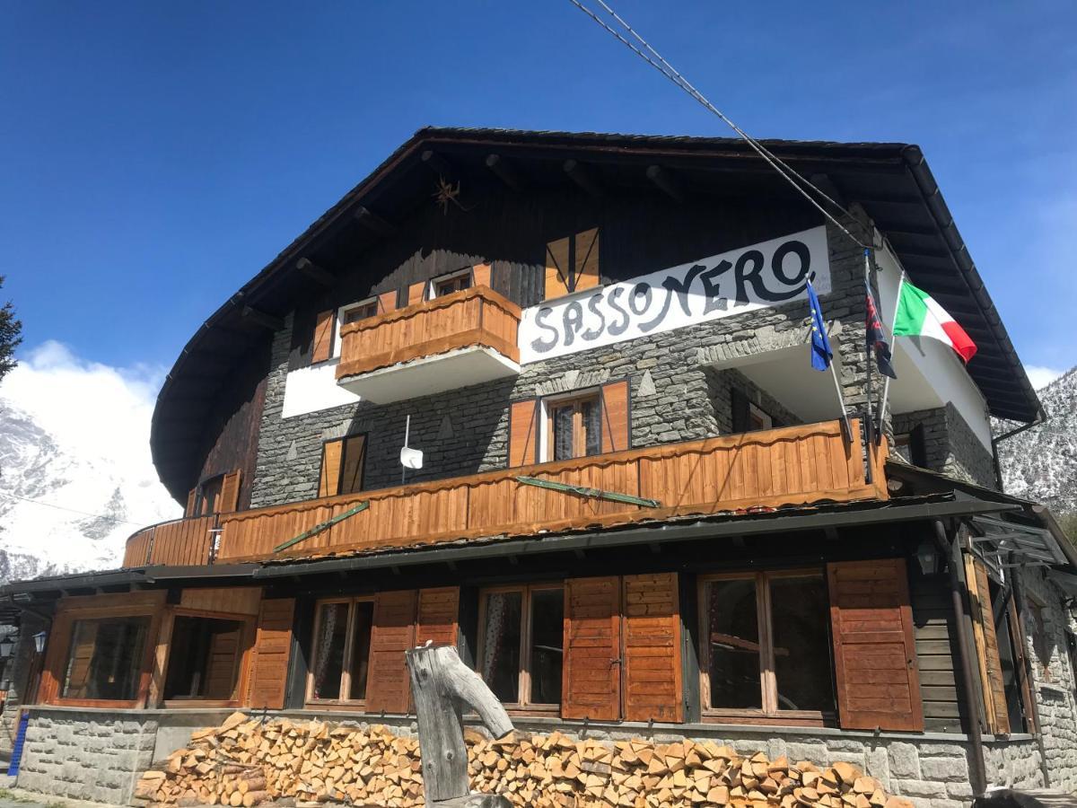 Sasso Nero Ξενοδοχείο Chiesa in Valmalenco Εξωτερικό φωτογραφία